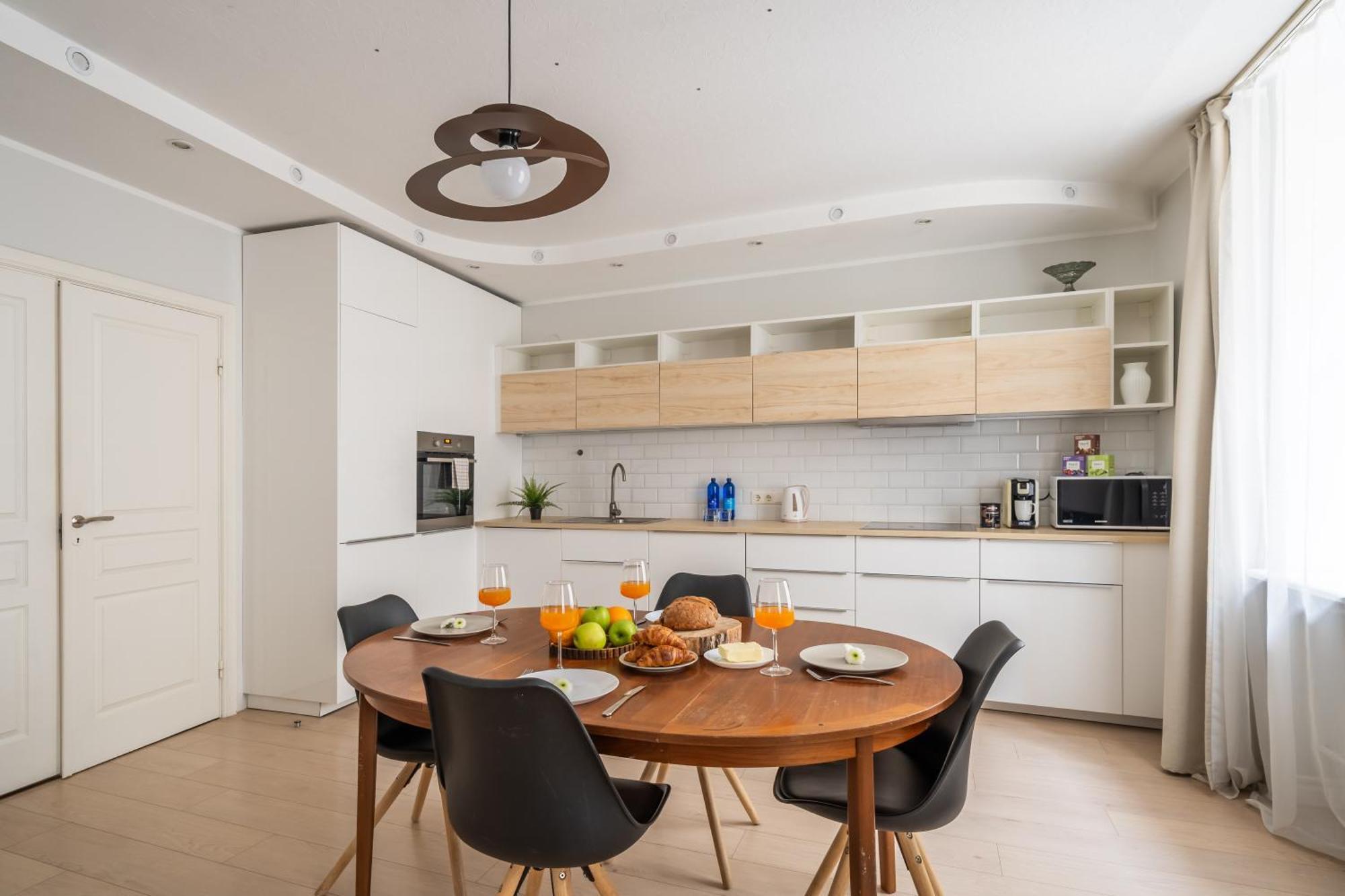 The Grand Royale 82m2 - Old Town & 3 Bedrooms Families & Groups Riga