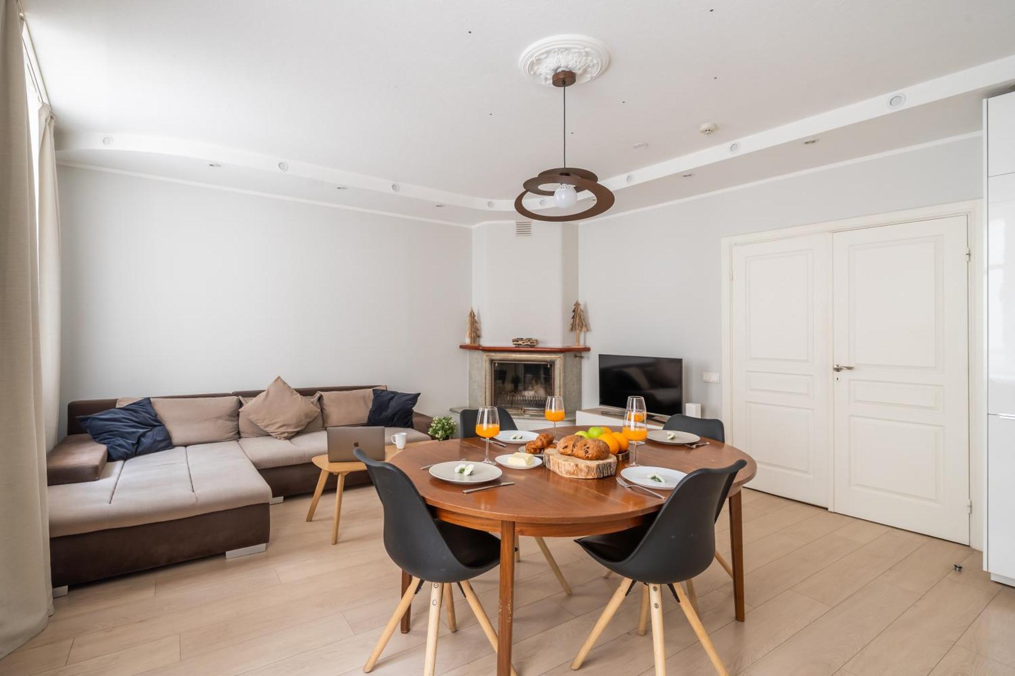 The Grand Royale 82m2 - Old Town & 3 Bedrooms Families & Groups *